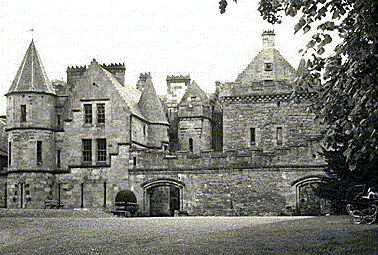 dalzell-castle-northlanarkshire-cospt